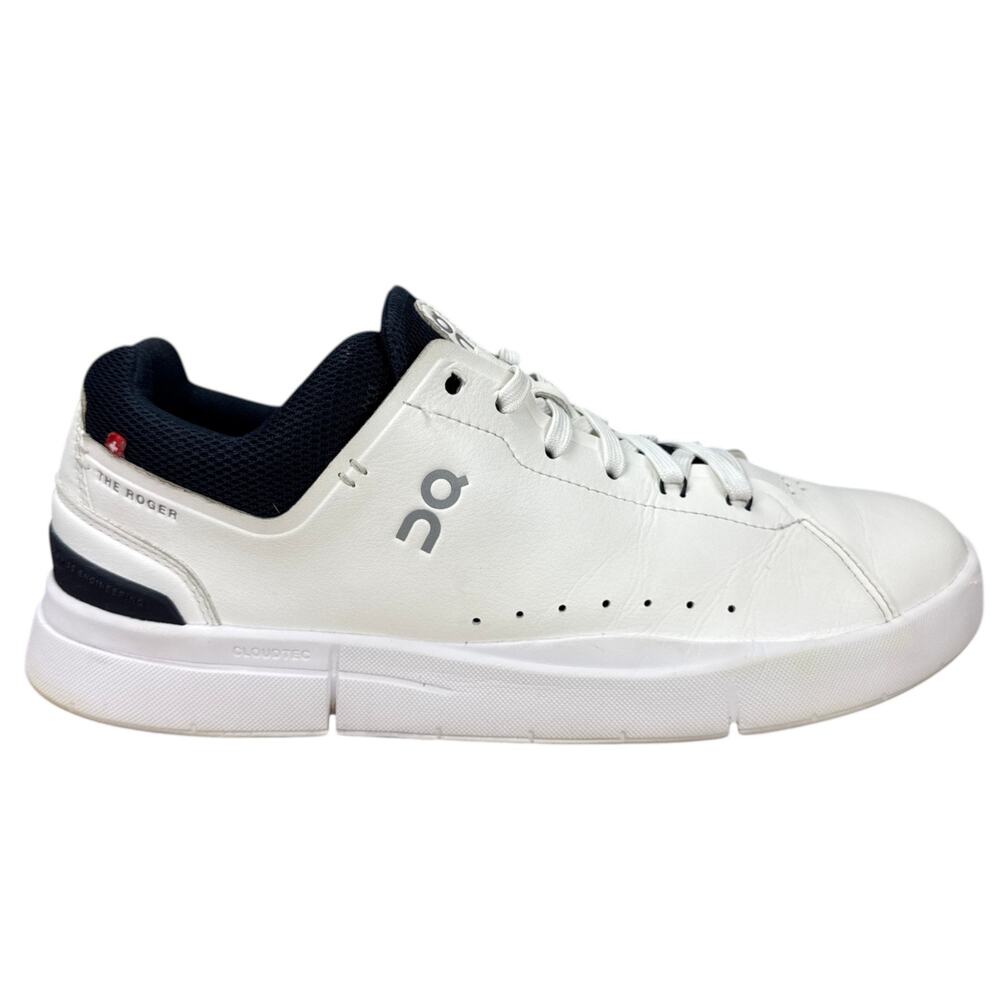 On Cloud The Roger Advantage Mens 9.5 White Midnight Blue Leather Sneakers Shoes